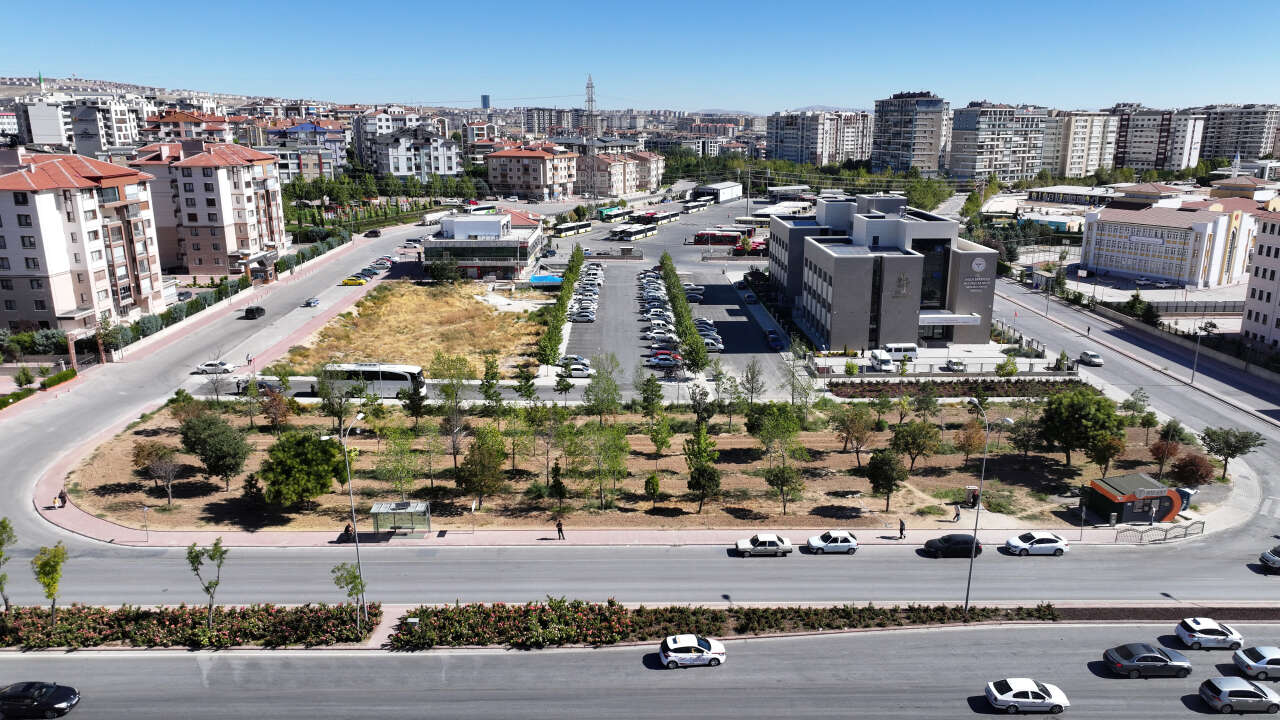 Konya’da tramvay çalışması nedeniyle kaldırılan ağaçların akıbeti belli oldu 2